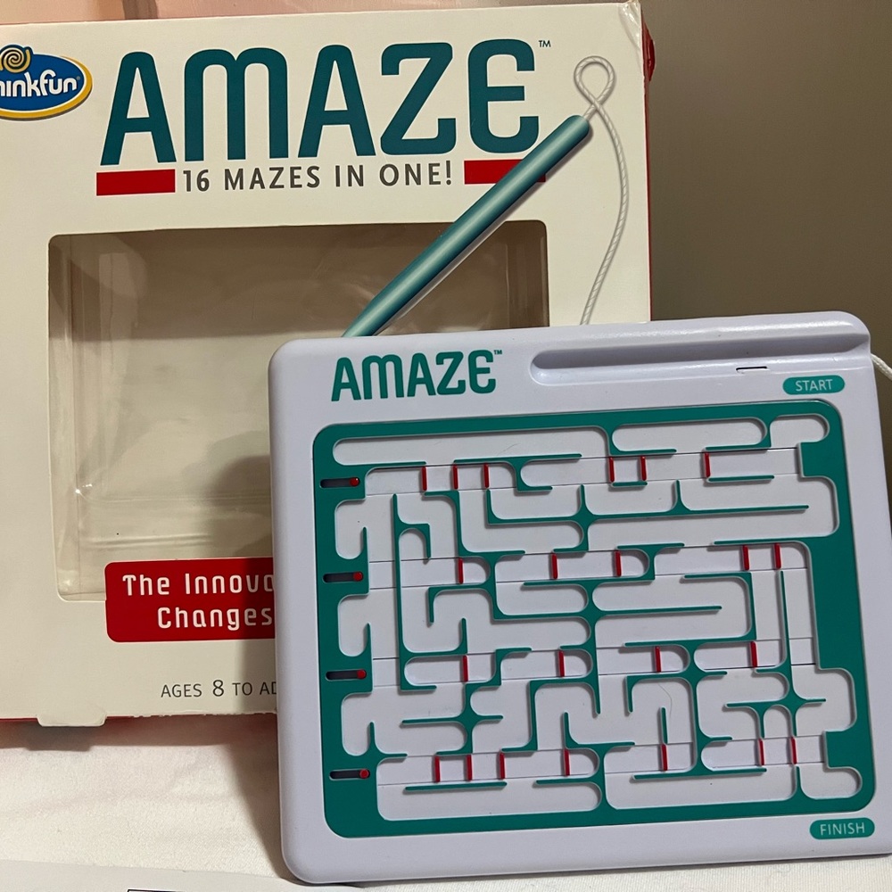 ThinkFun Amaze Puzzle Game